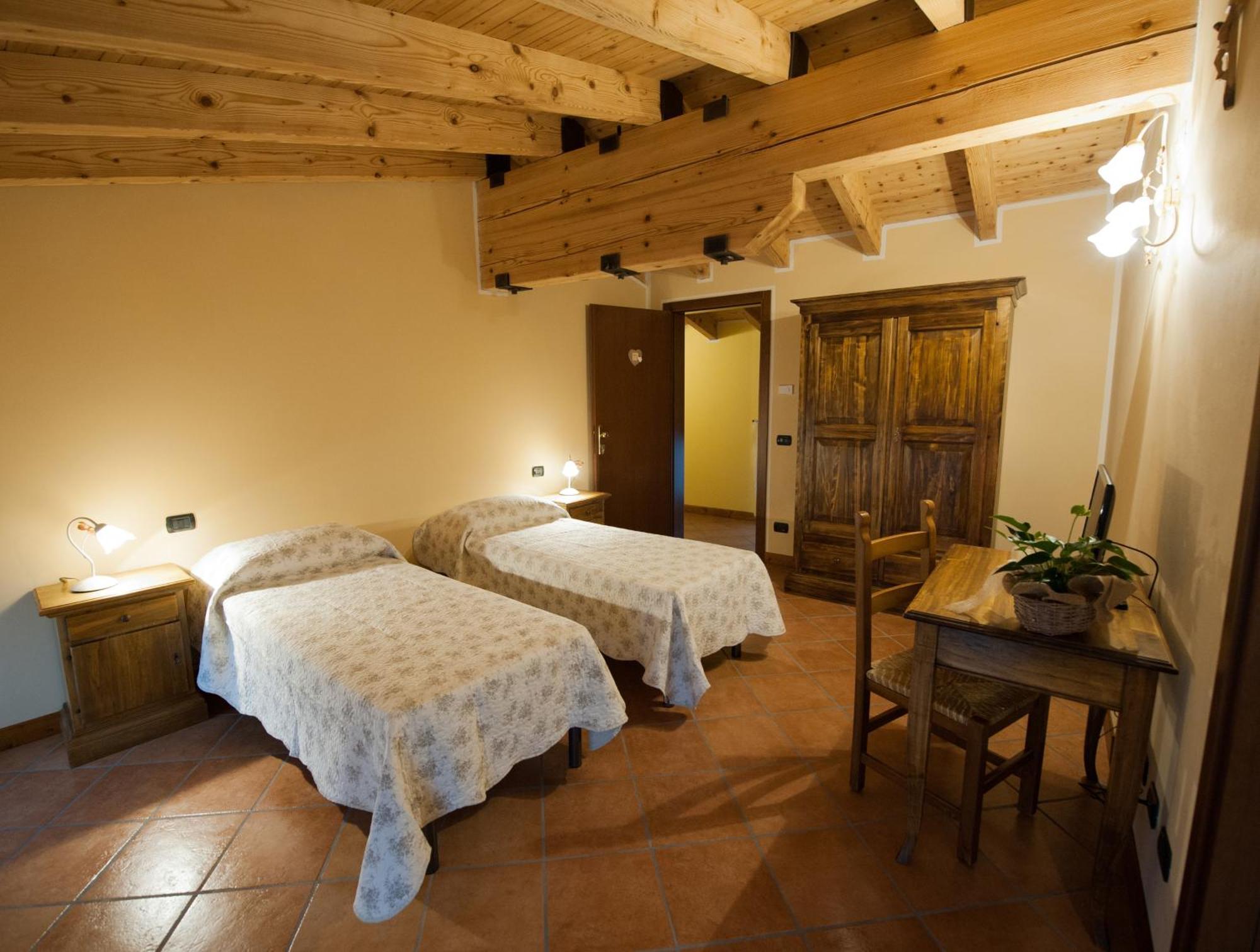 Agriturismo Corte Galvani Неґрар Екстер'єр фото